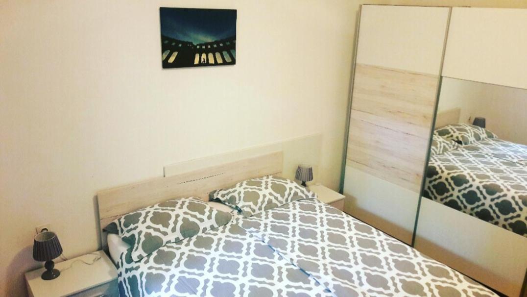 Apartma Nena Near The Center With Free Parking *