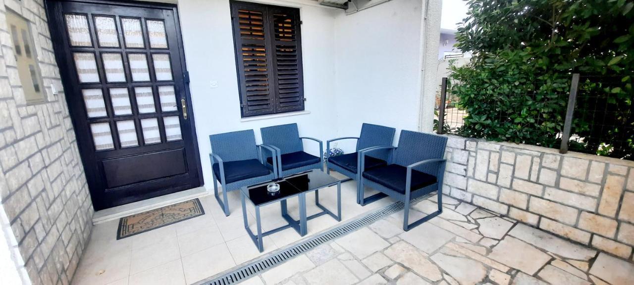 Nena Near The Center With Free Parking * Pula